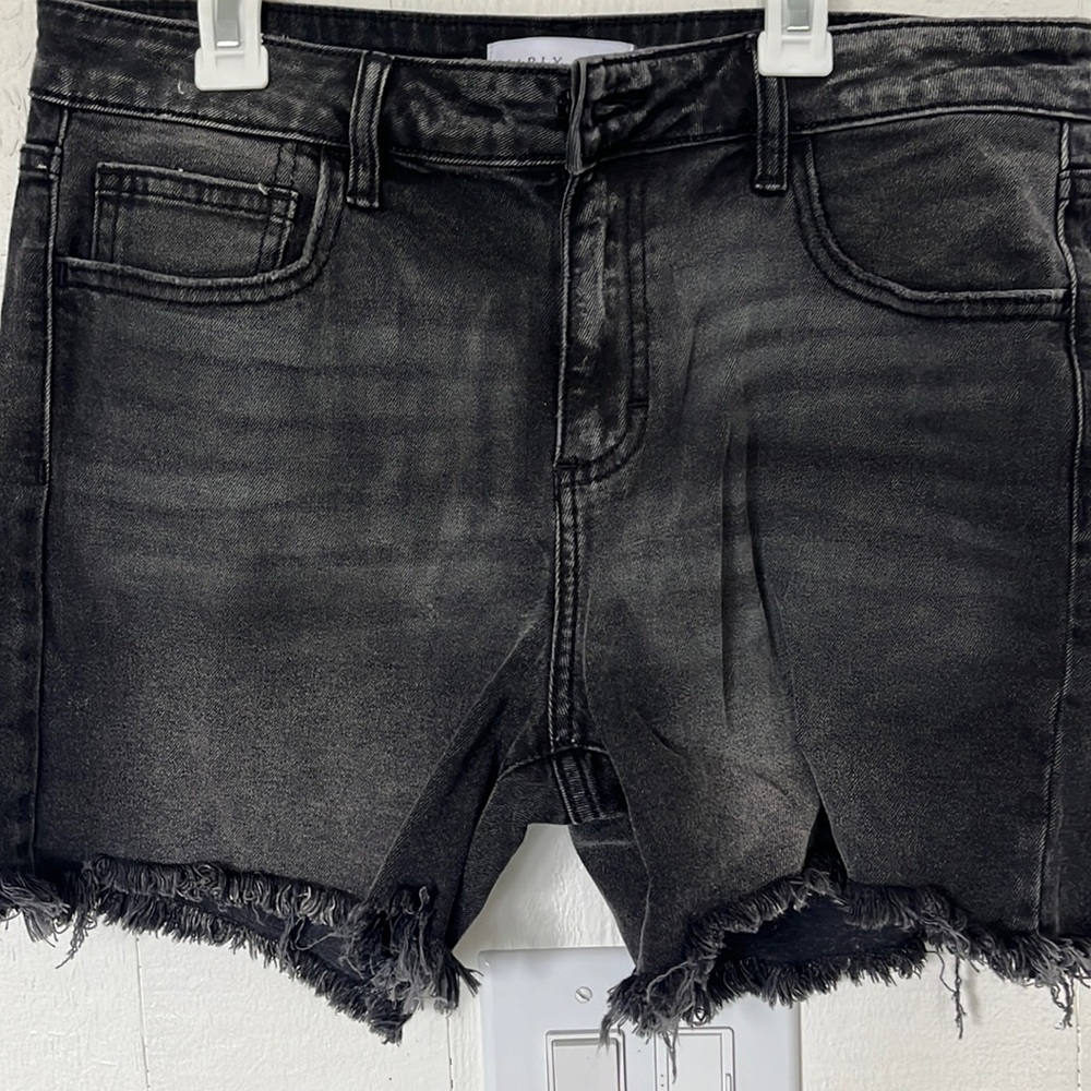 CJLA Revy shorts